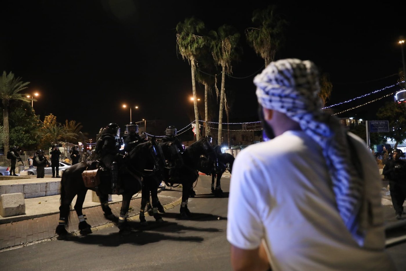 עימותים בירושלים, בחיפה ובנצרת; טנקים תקפו ברצועה