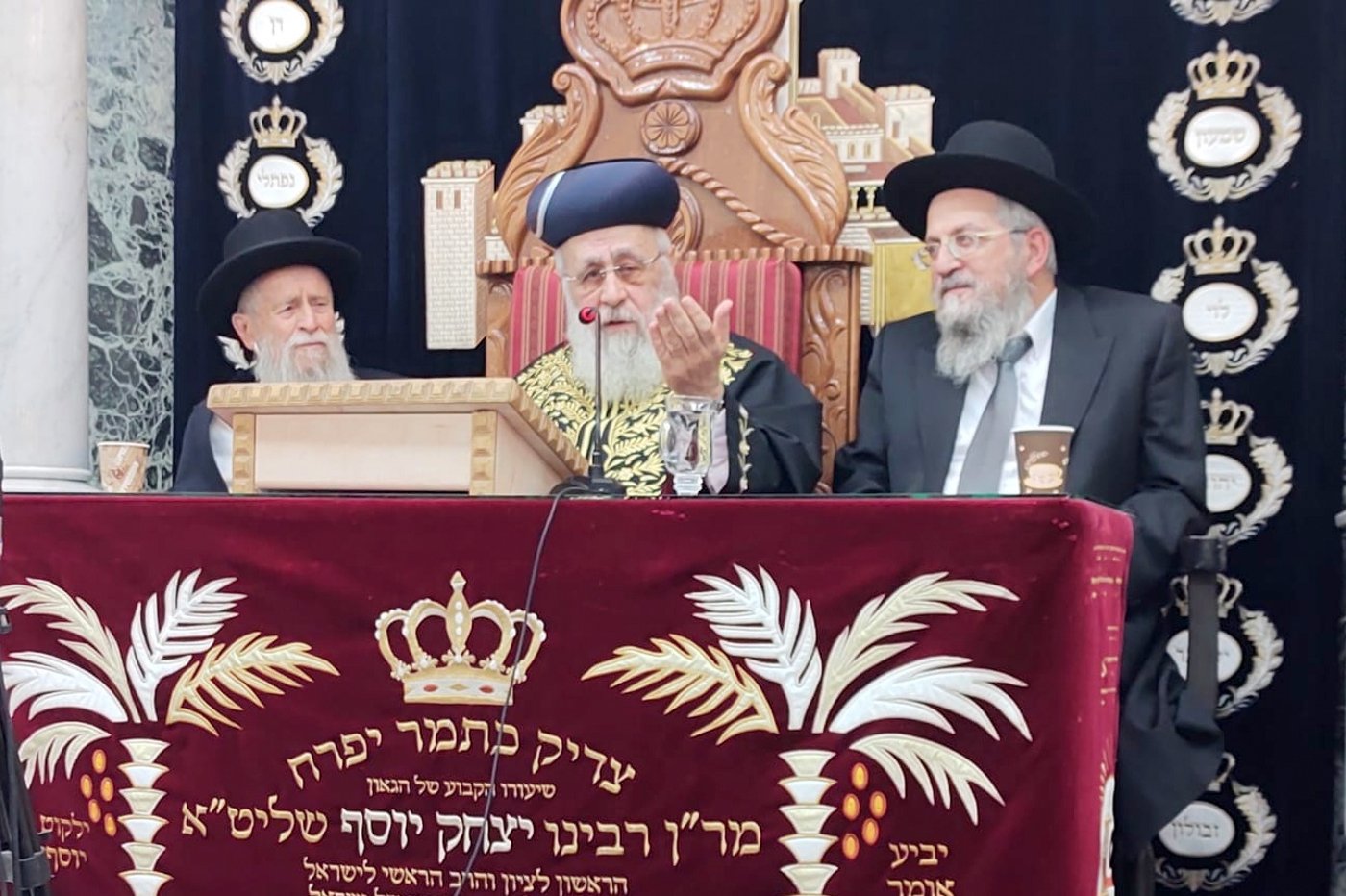 יובל שנים להסתלקותו: המונים בעצרת לזכר הגאון רבי עזרא עטיה זי"ע
