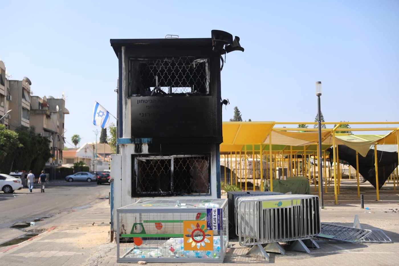 בית הכנסת נשרף וניזוק; ספרי התורה ניצלו