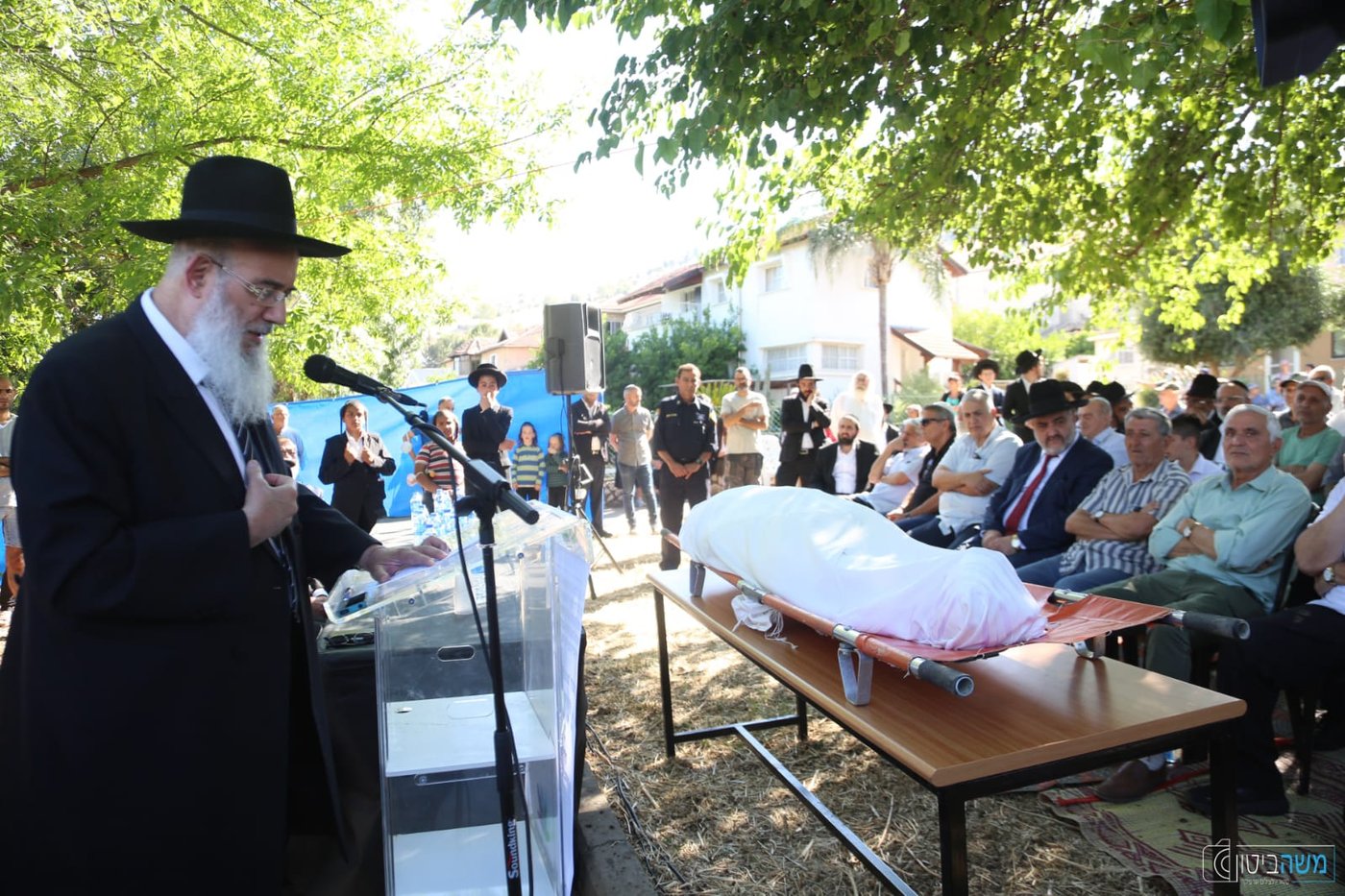הגאון רבי מרדכי דיעי זצ"ל הובא למנוחות