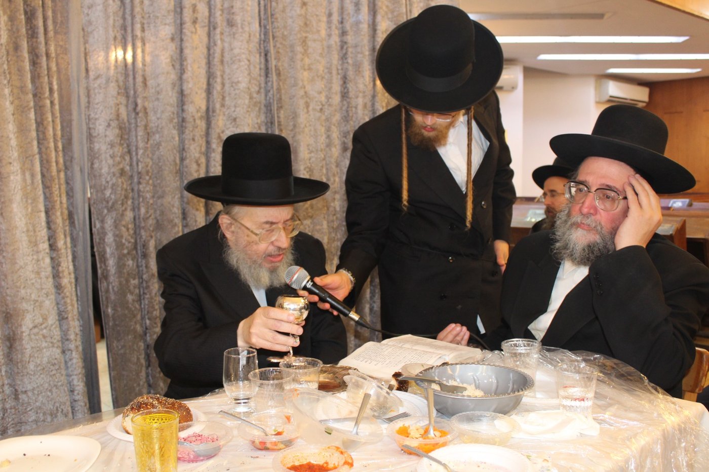 בבית המדרש 'אביר יעקב' - סאדיגורה חגגו שבע ברכות