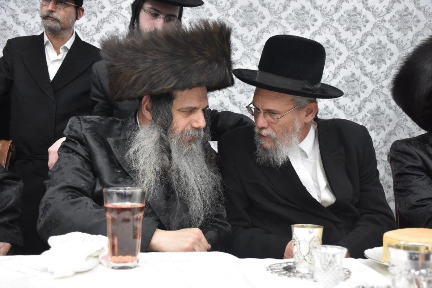 שבע ברכות בחצרות קוידינוב ולייפניק