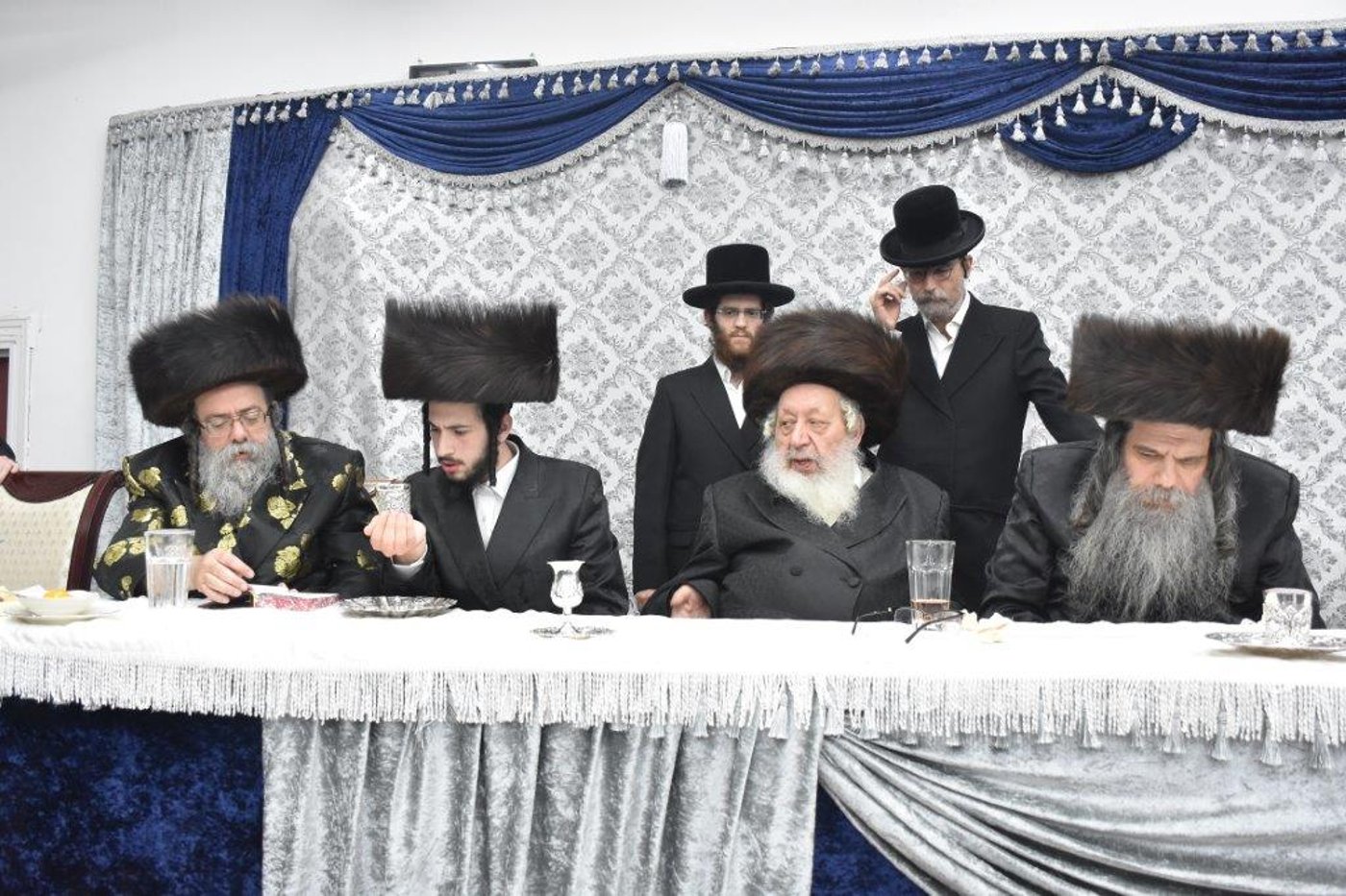 שבע ברכות בחצרות קוידינוב ולייפניק