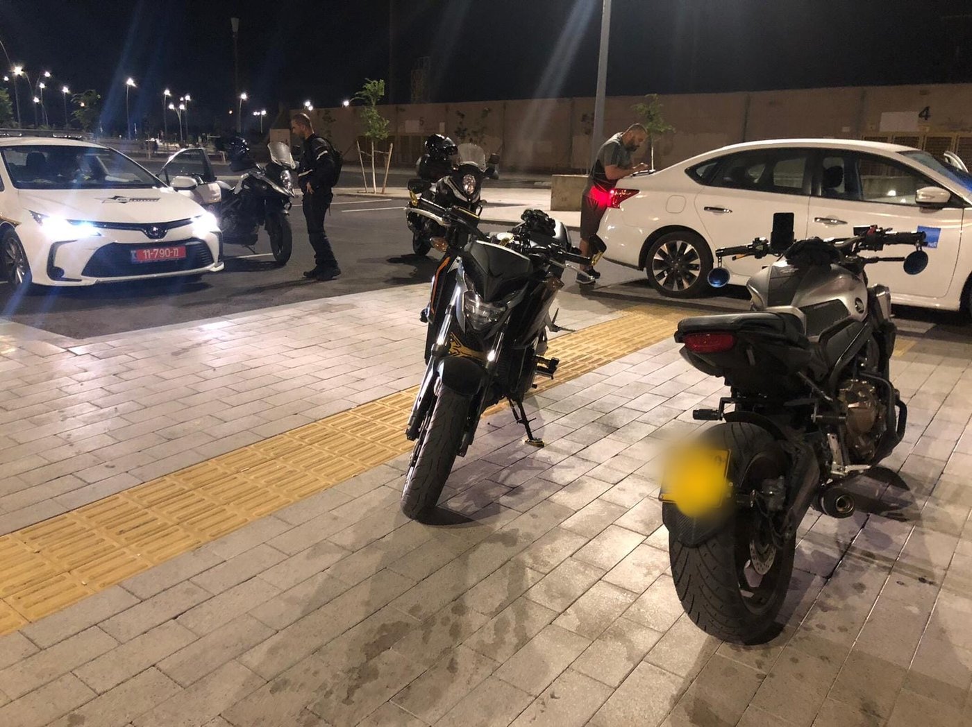 עשרות דו"חות לנהגים שהתפרעו בראשל"צ
