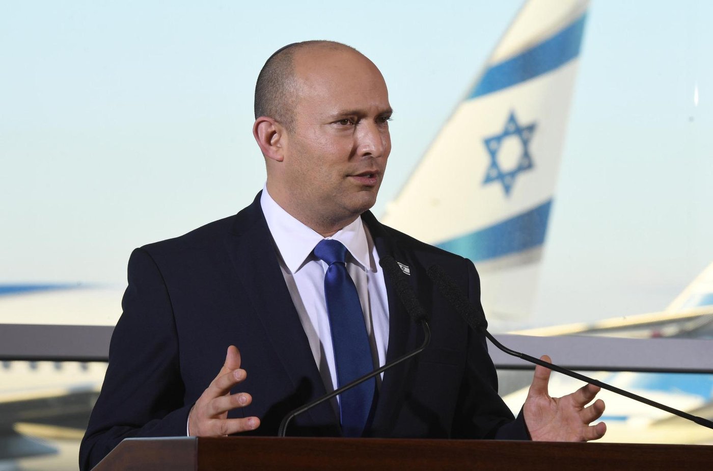 בנט: "זו התפרצות חדשה; עטו מסכות במקומות סגורים"