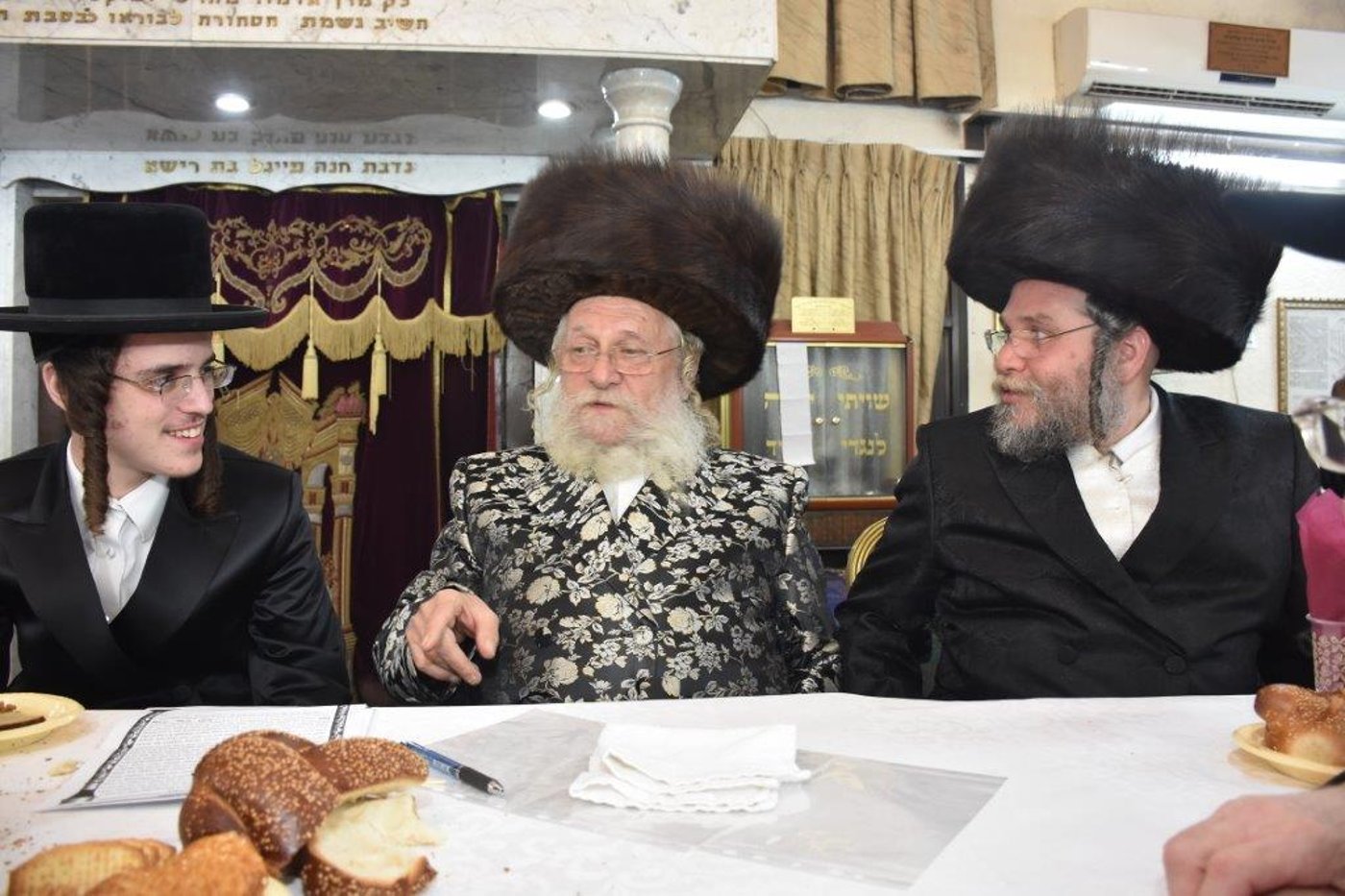 שמחת ה'תנאים' בחצר הקודש שאץ; תיעוד