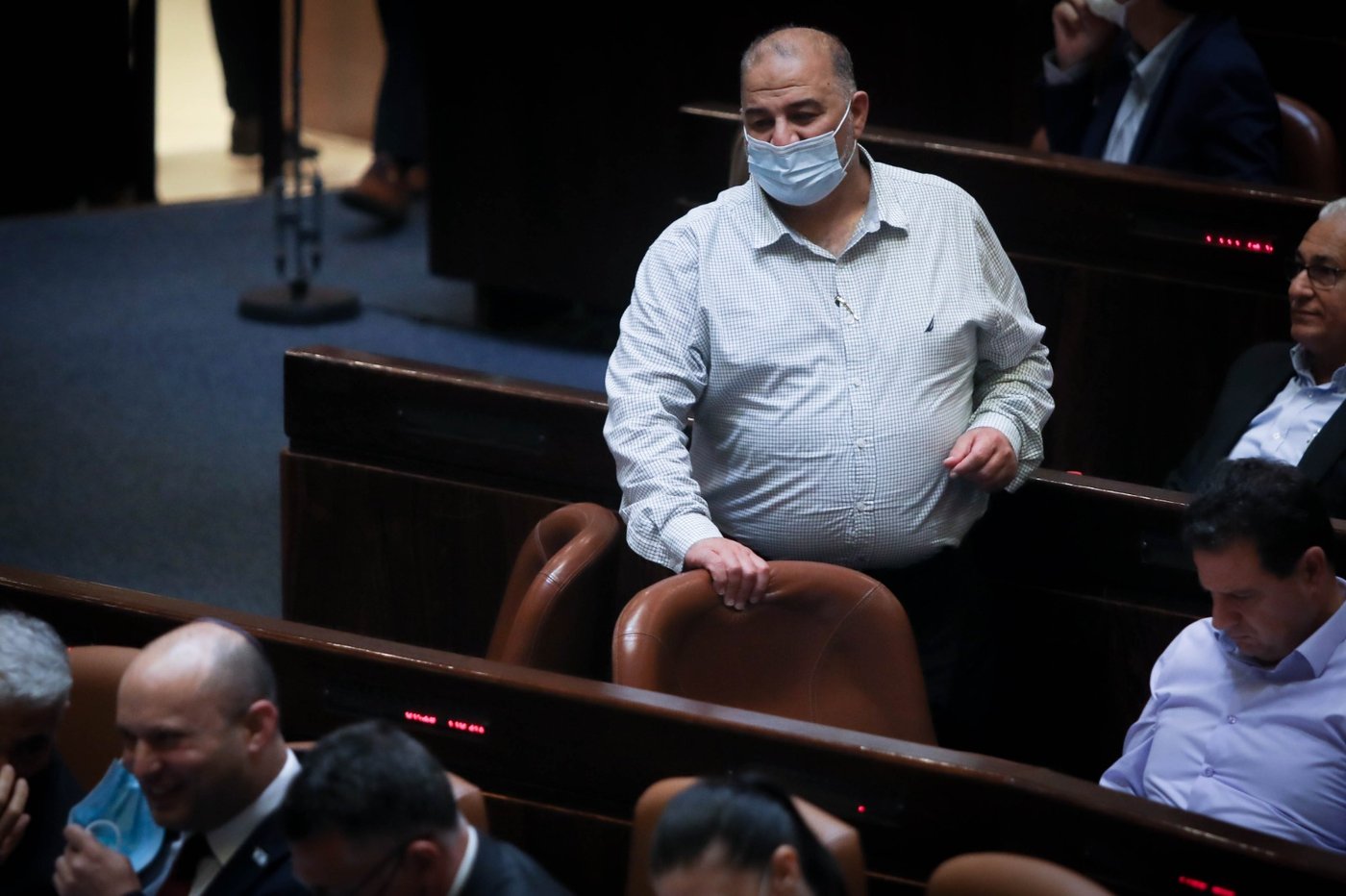הלילה הסוער בכנסת בעדשת צלם 'כיכר' • גלריה
