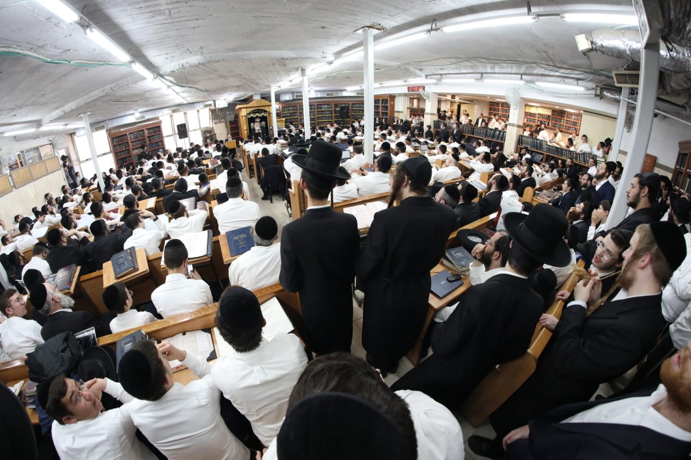 הגר"ש אלתר הסביר: "זה ערב הזמן החדש - לא בין הזמנים"
