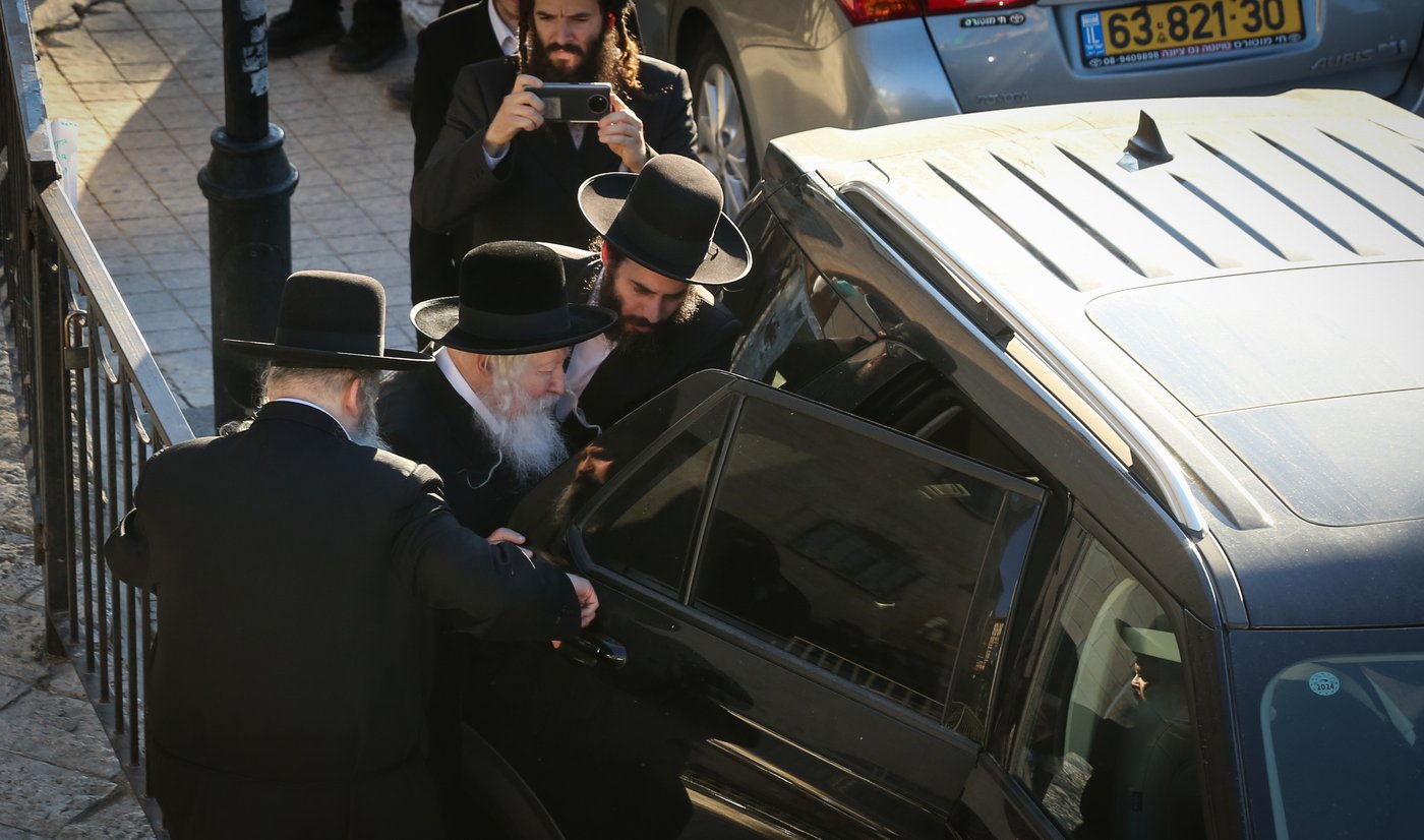 האדמו"ר מגור נופש בצפת • תיעוד מיוחד