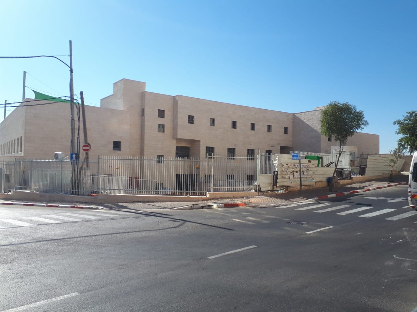 מאות כיתות לימוד חדשות ותכניות לימוד בעלות של כמאה מיליון שקלים