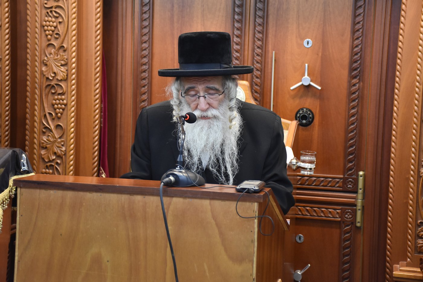 האדמו"ר שחיזק את היהדות בוונצואלה הובא למנוחות