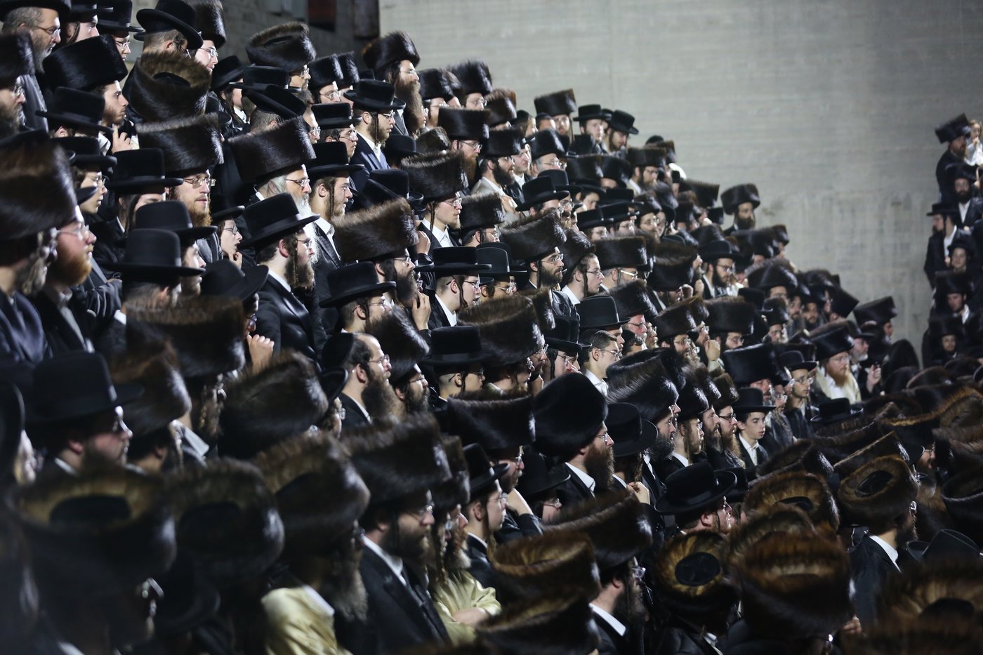 המשפיע הגר"א בידרמן שבת במירון וערך הדלקה