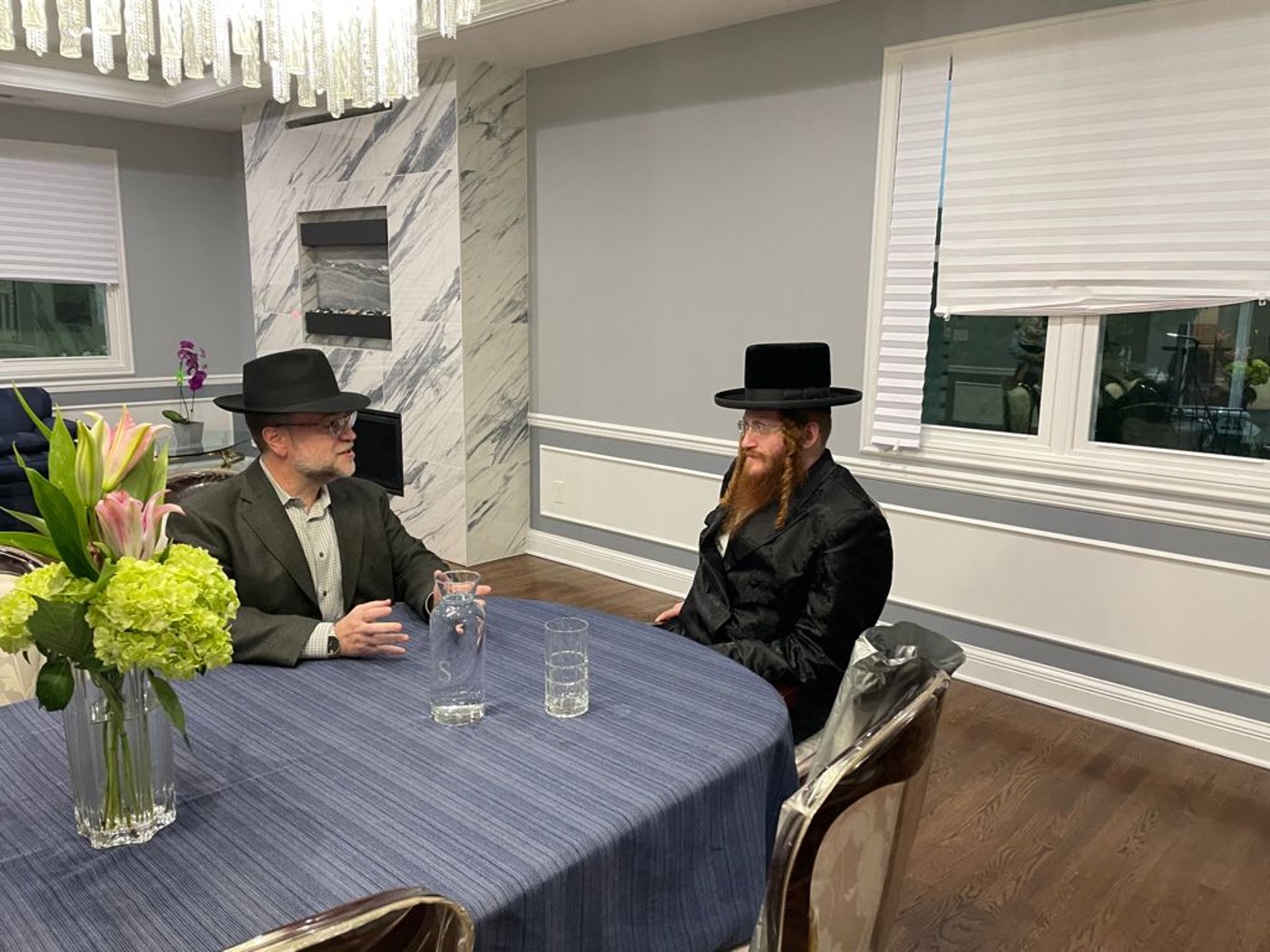 תיעוד: האדמו"ר מקאליב במסע בארה"ב