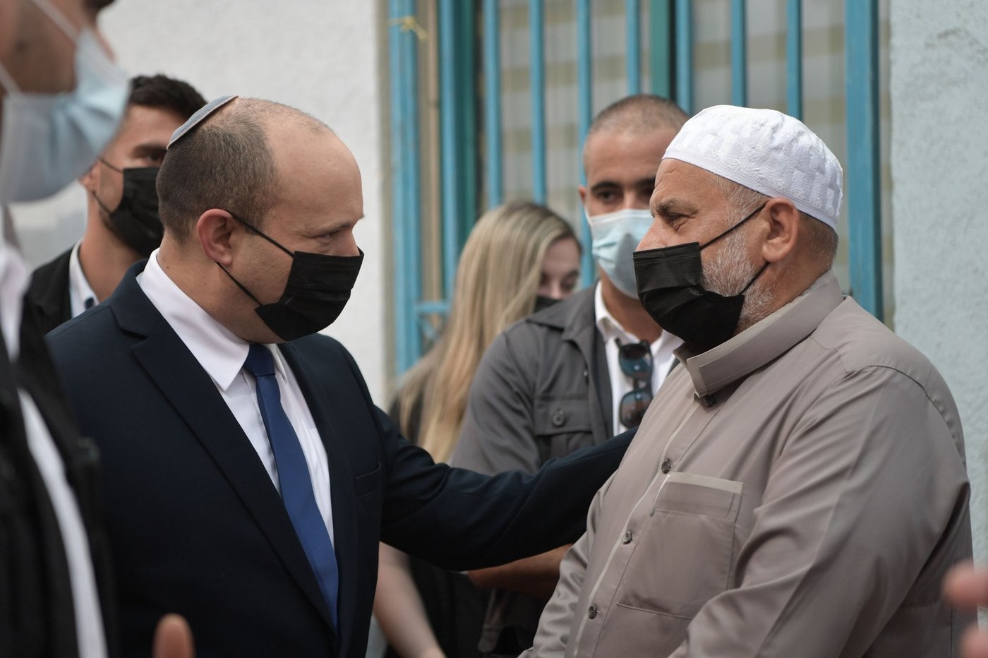 רה"מ בנט לתושבי טייבה: "רוּחוּ תִּטָּאעֲמוּ"