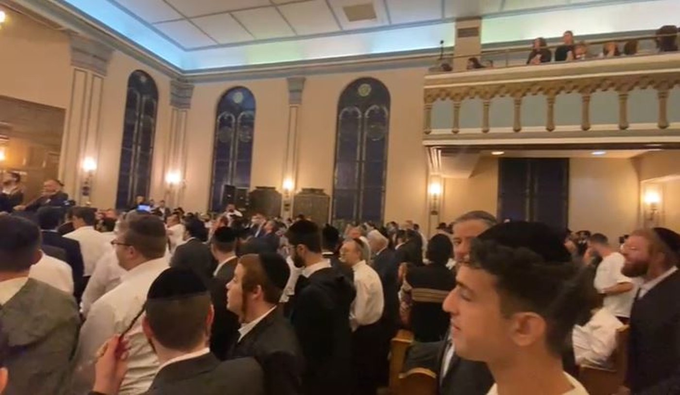 סליחות ראשונות בניו יורק עם יהודה גרין • צפו