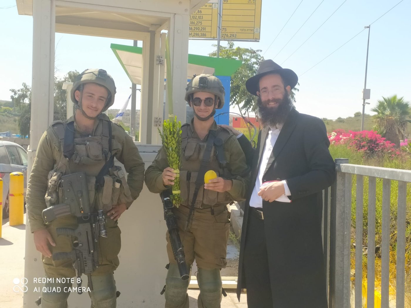 כל הארץ לולב: תיעוד מרגש מהנענועים של עמך בית ישראל