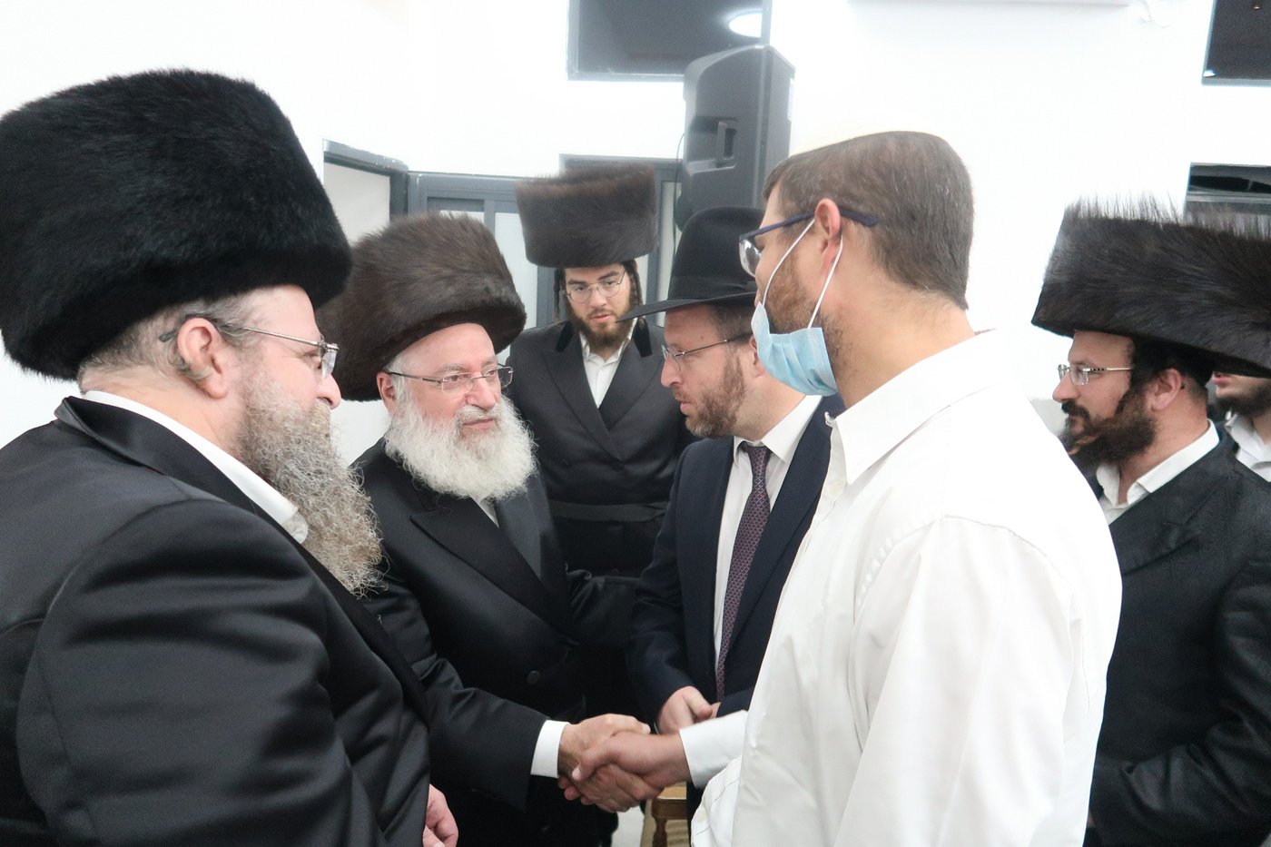 תיעוד: גאב"ד דרכי תורה מסר שיעור וביקר אצל אחיו