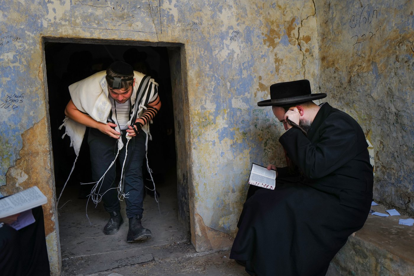 תיעוד: יהודים עלו ל'הר הבתרים' בגבול לבנון