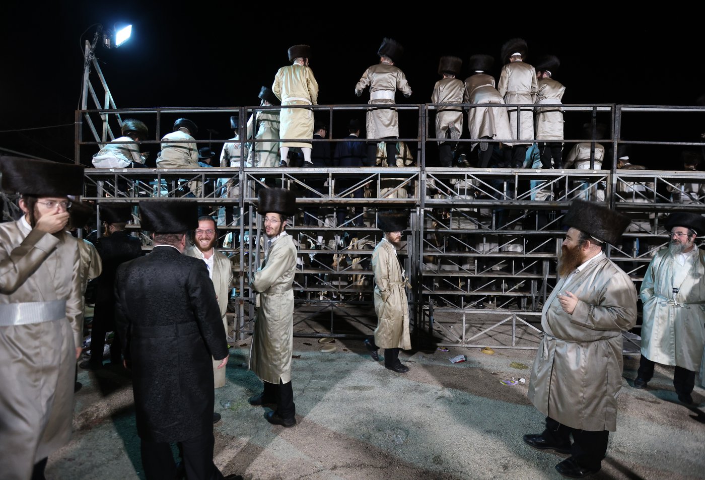 תיעוד: האדמו"ר מפינסק קרלין שבת במירון