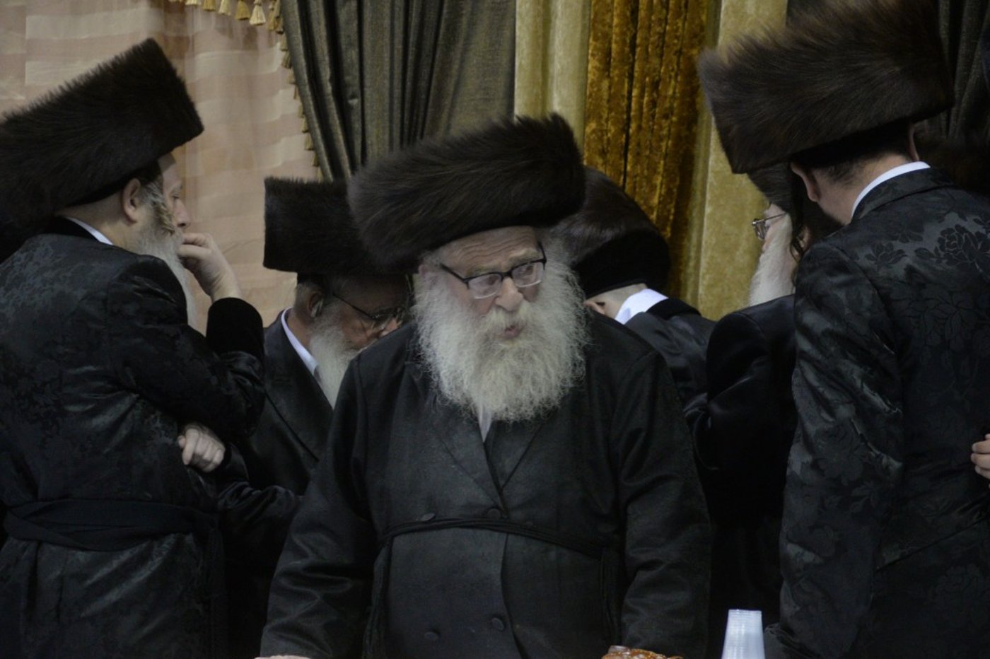 שמחת החתונה בחצרות דז'יקוב ויז'ניץ - מאקווא