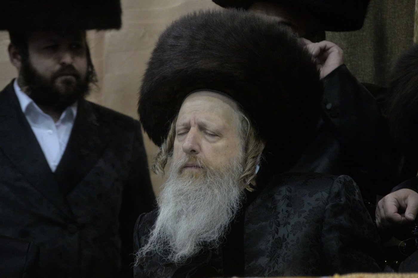 שמחת החתונה בחצרות דז'יקוב ויז'ניץ - מאקווא