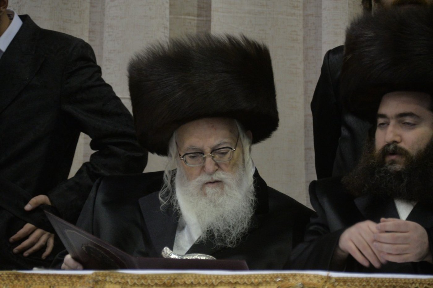 שמחת החתונה בחצרות דז'יקוב ויז'ניץ - מאקווא
