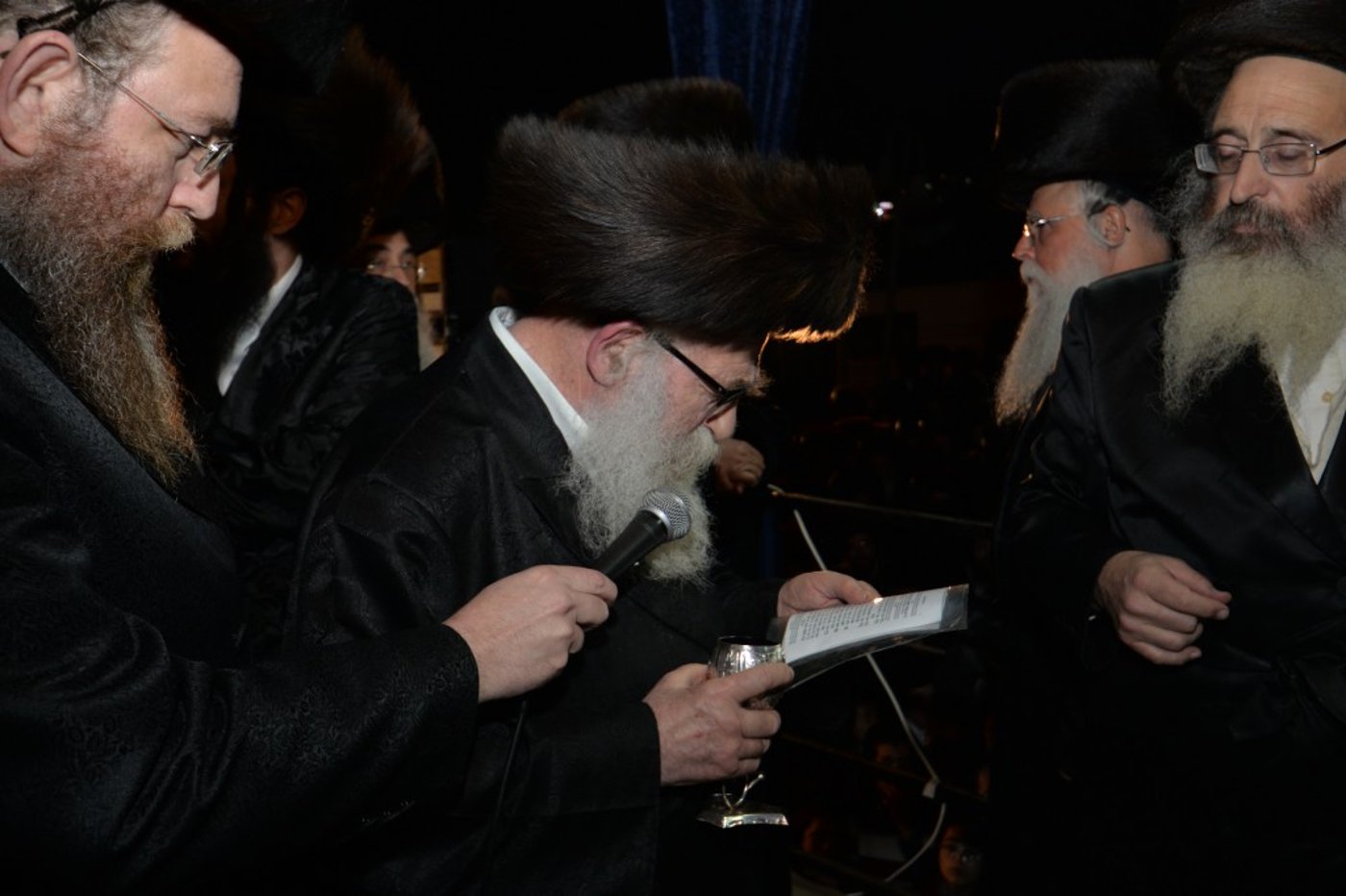 שמחת החתונה בחצרות דז'יקוב ויז'ניץ - מאקווא