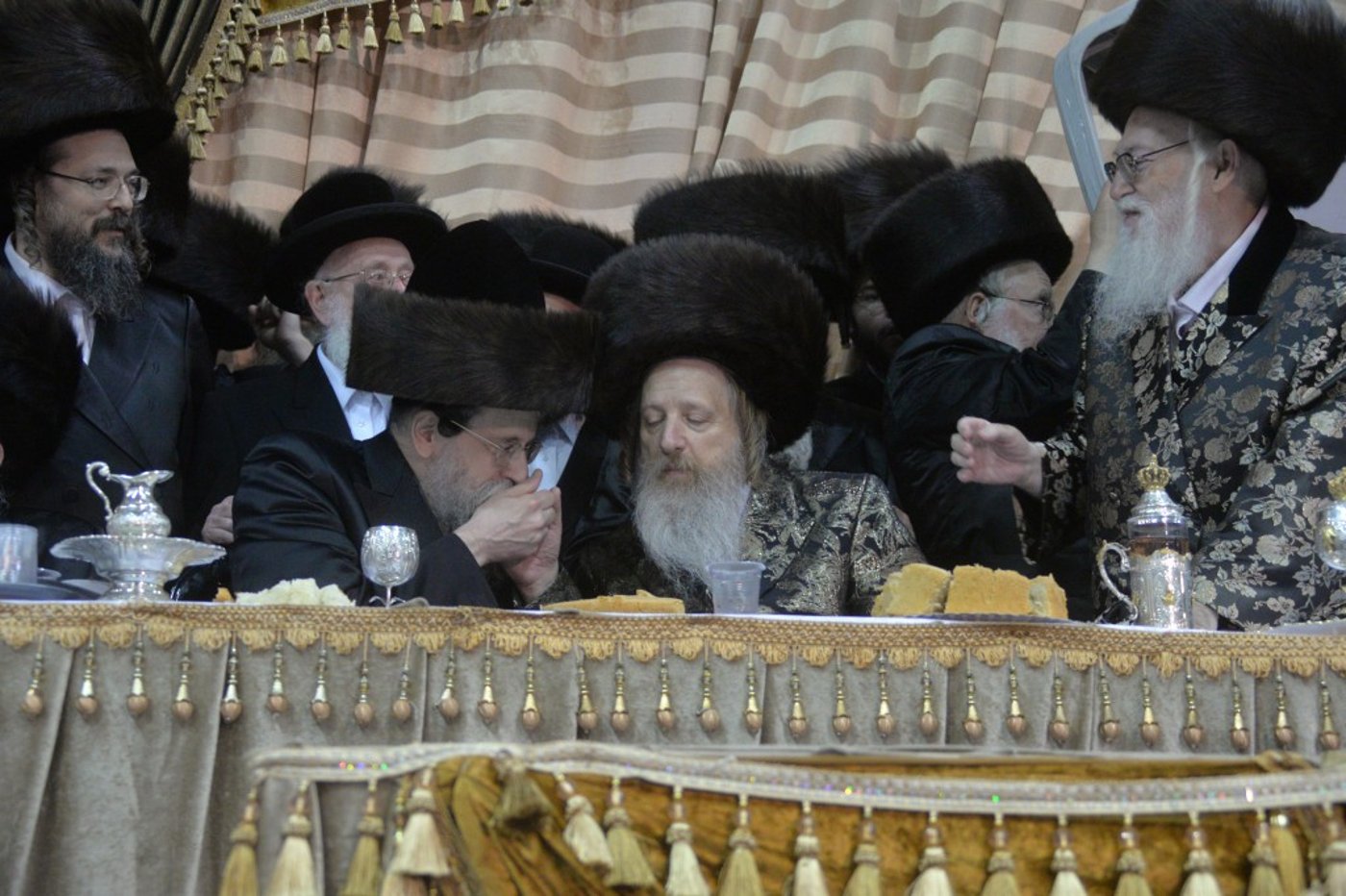 שמחת החתונה בחצרות דז'יקוב ויז'ניץ - מאקווא