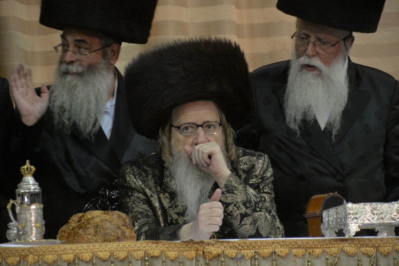 שמחת החתונה בחצרות דז'יקוב ויז'ניץ - מאקווא