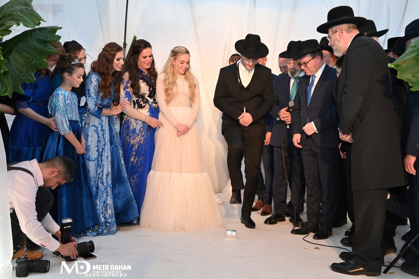השרה לשעבר עומר ינקלביץ' חיתנה את בנה, הבכירים הופיעו