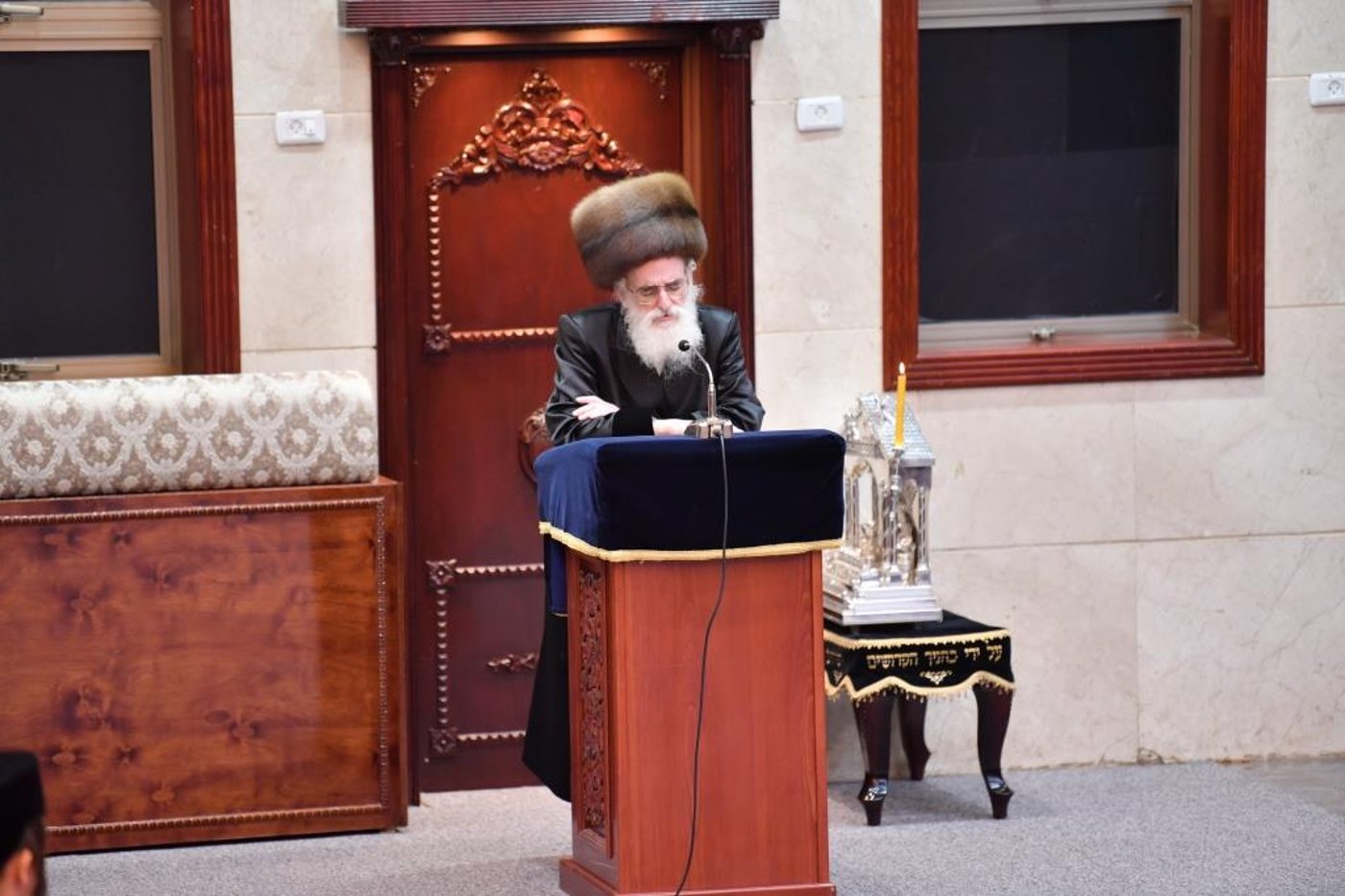 טישים וכסף לילדים: כך מסכמים את החג בויז'ניץ