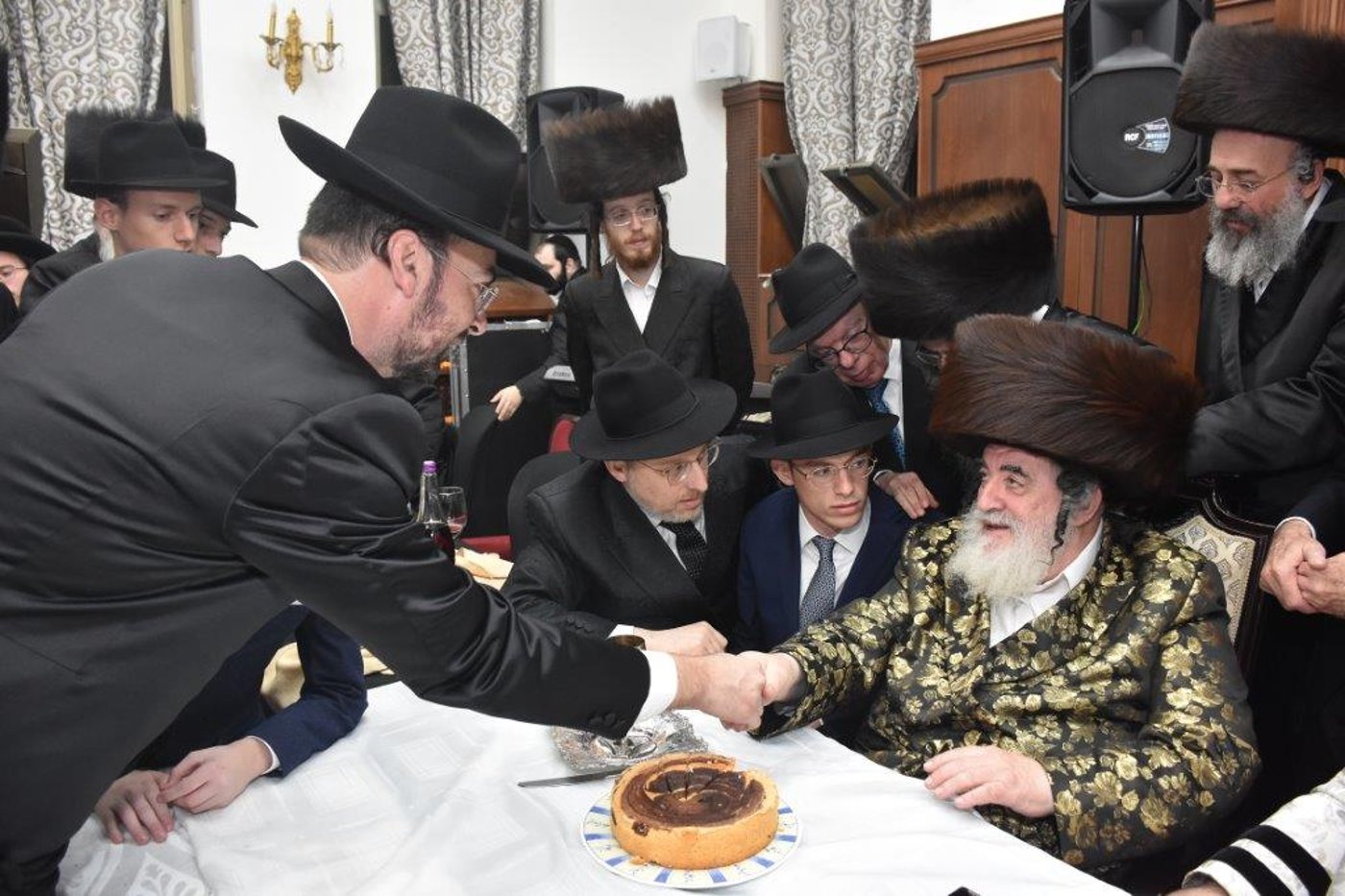 בני ברק: בבית מדרשו של הגאב"ד - שבע ברכות לבן הנגיד
