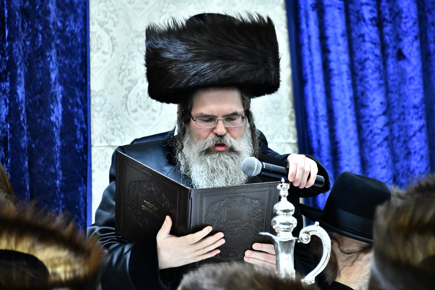 חתונת נכדת הרבי זצ"ל עם נינו של הנגיד • תיעוד