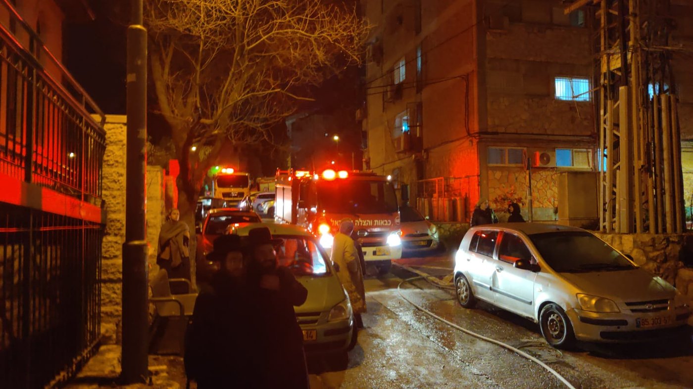 ילד בן 11 נהרג בשריפה שפרצה בביתו; ההורים נפצעו קל