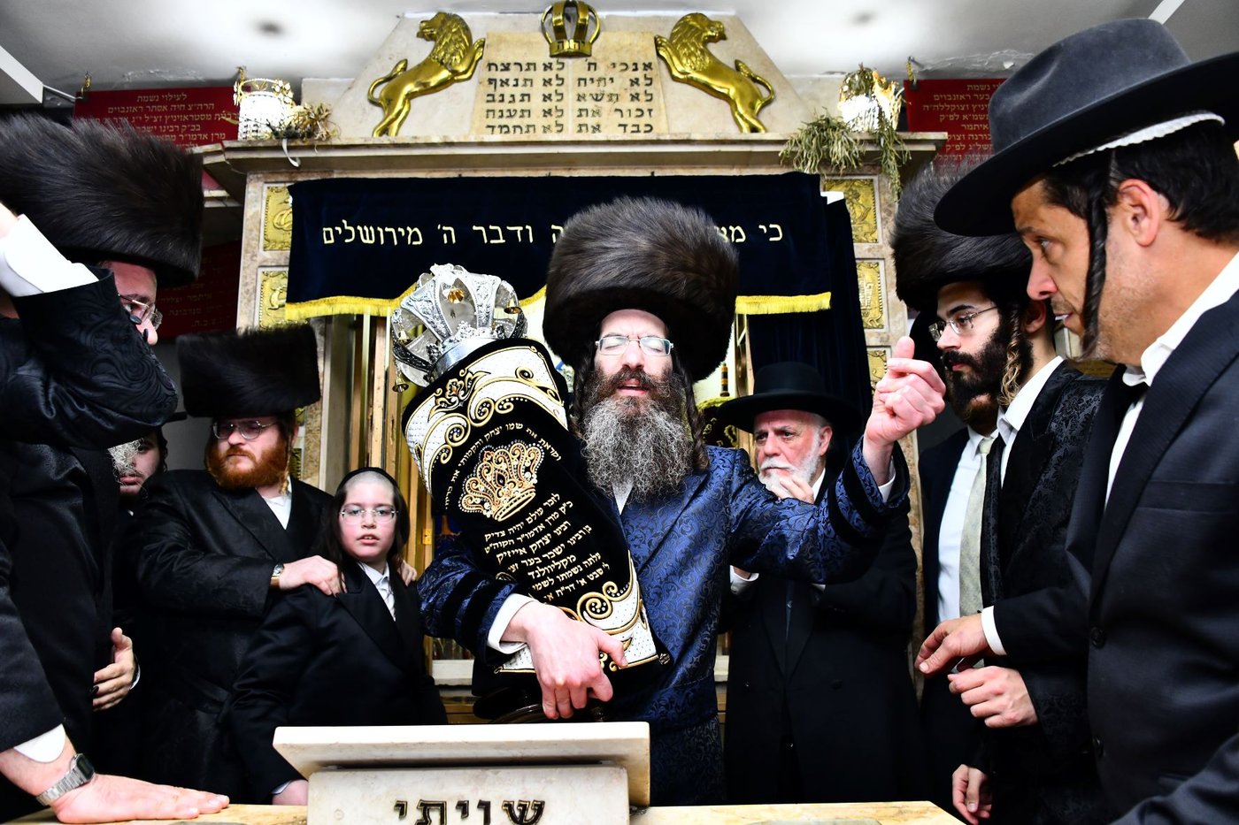 הרבי מקליוולנד בריקוד לכבודה של תורה