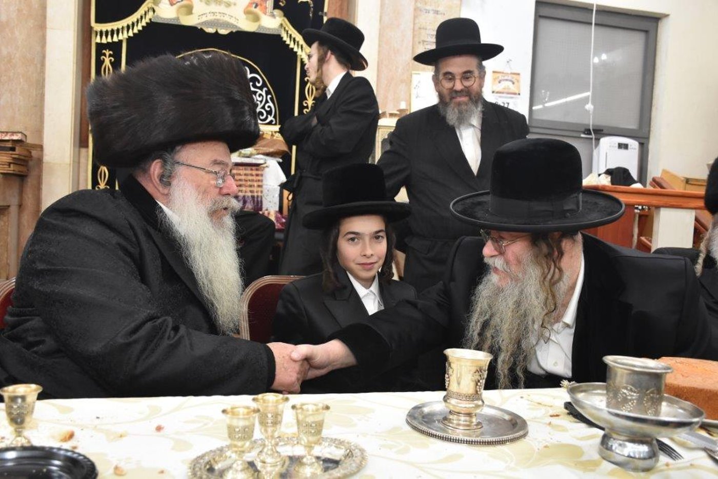 בר מצווה לנכד האדמו"ר מאשלג • גלריה