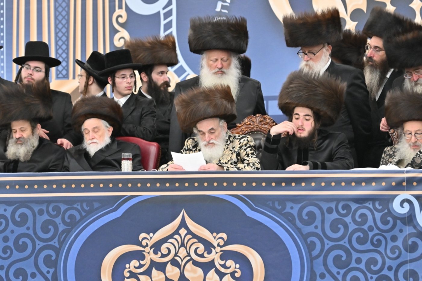 נכדת האדמו"ר מויז'ניץ נישאה בארה"ב • תיעוד