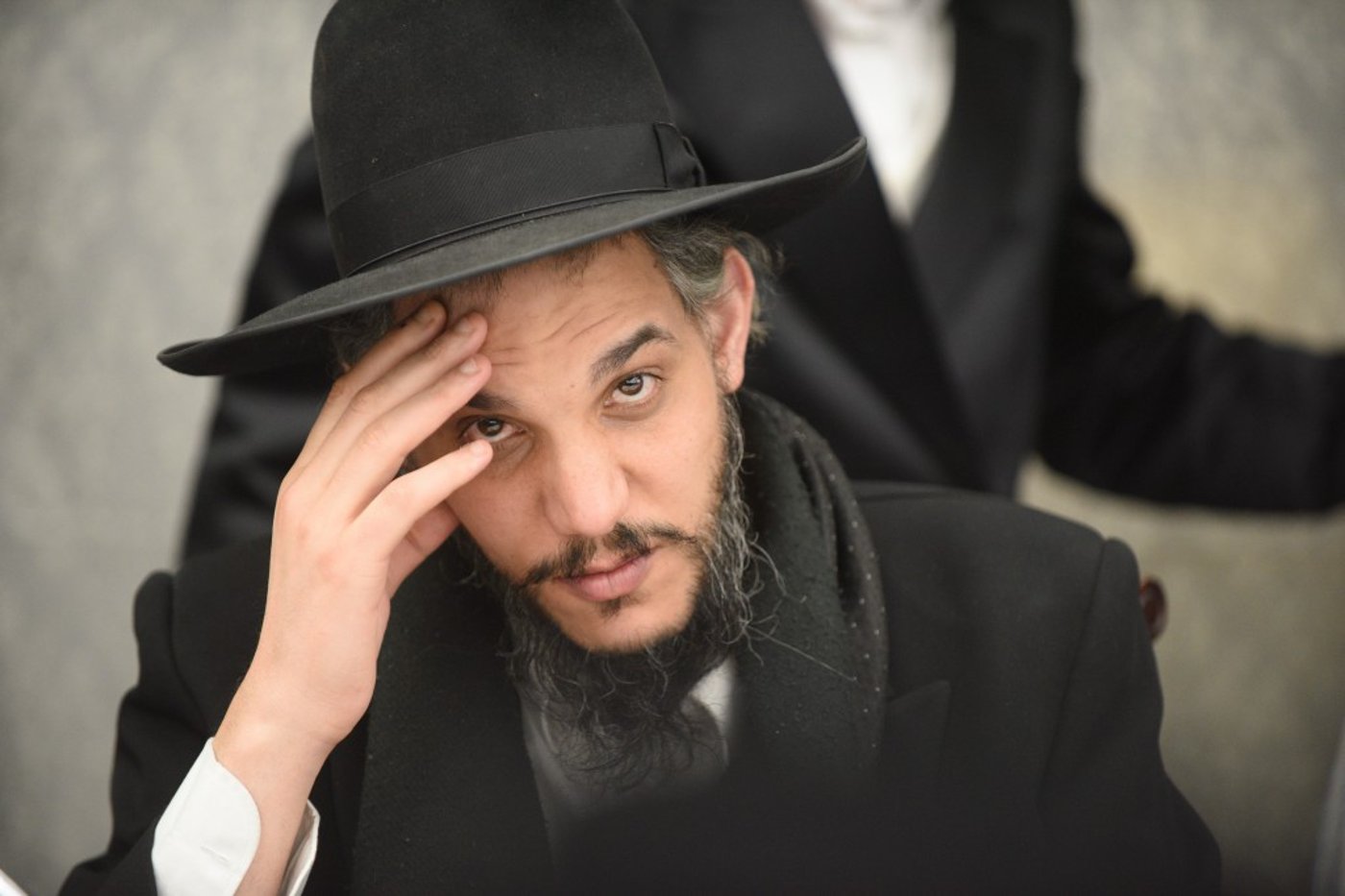 תיעוד: חתונה לנכד האדמו"ר מהארנסטייפל