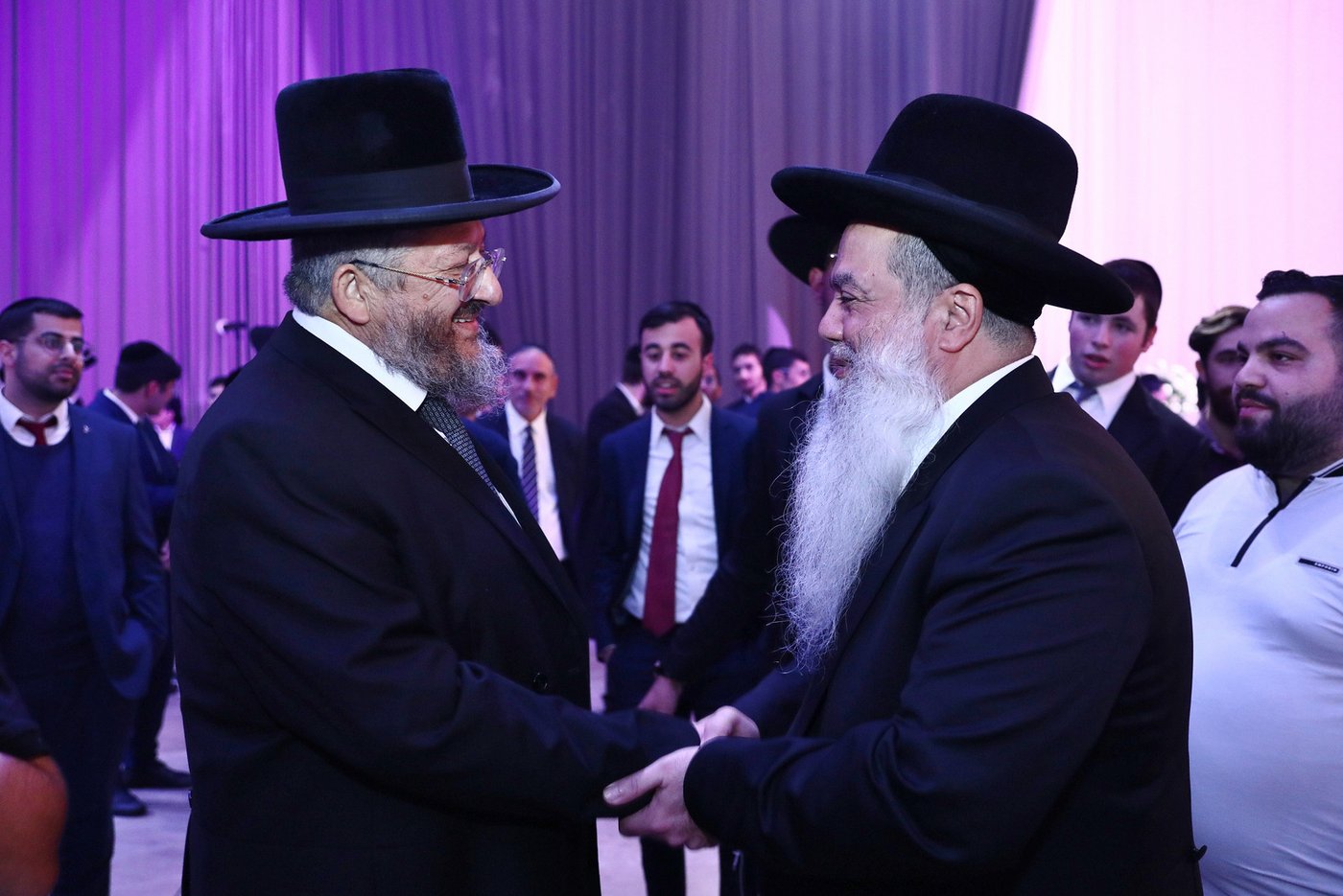 מזכה הרבים הרב יגאל כהן חיתן את בתו הבכורה • תיעוד