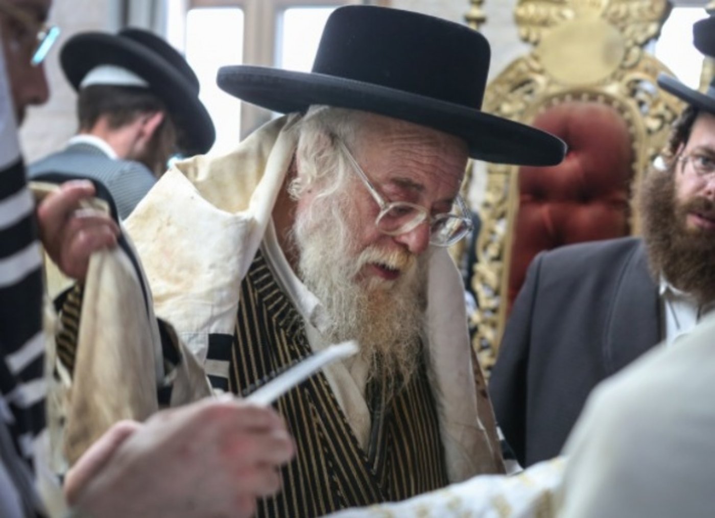 האדמו"ר מתולדות אהרן
