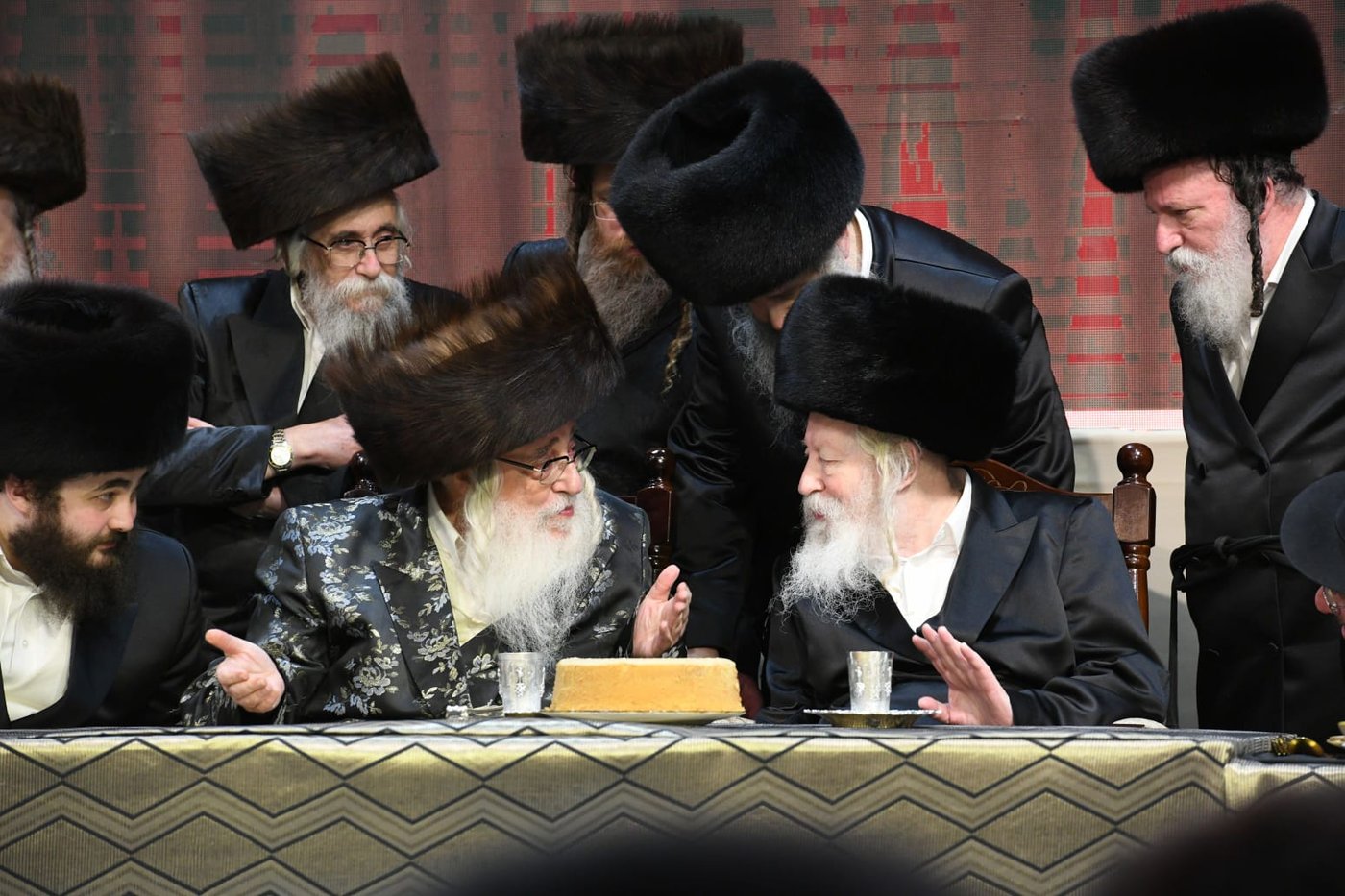 השיא נשבר: כ-40 מיליון דולר גויסו בוועידה של חסידות גור
