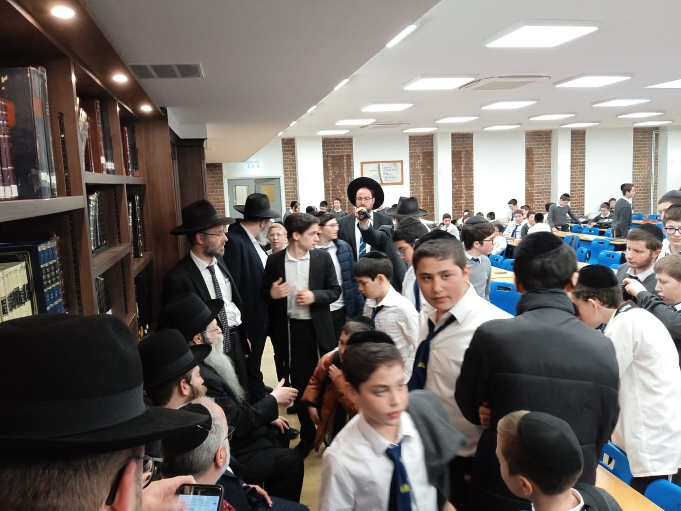 אלפים השתתפו בעצרות הספד למרן הגר"ח קנייבסקי