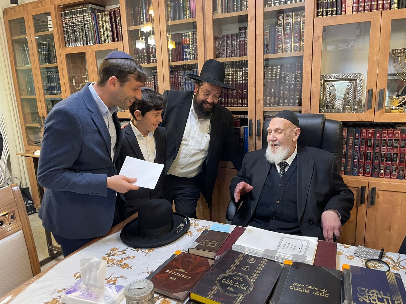 אריה מכלוף דרעי הזמין את גדולי ישראל לבר מצווה
