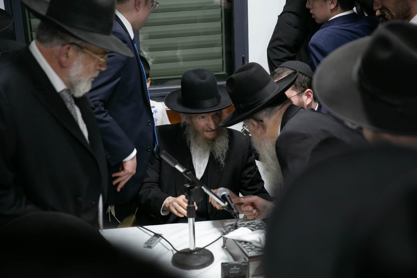 המשגיח תהה: למה לא מבקשים לעשות מיליונים?