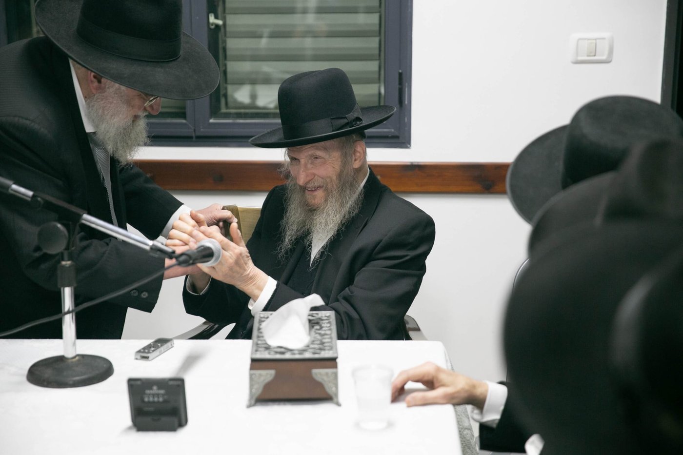 המשגיח תהה: למה לא מבקשים לעשות מיליונים?