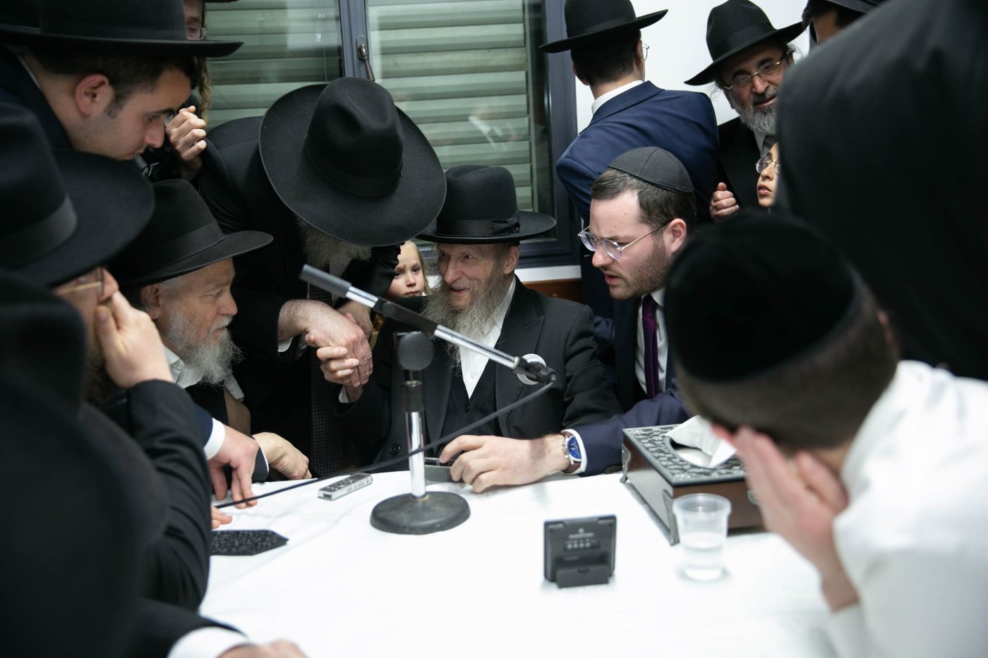המשגיח תהה: למה לא מבקשים לעשות מיליונים?