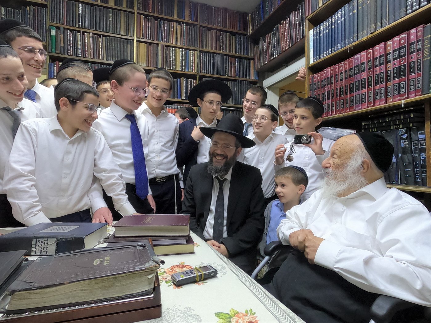 חג הפסח במחיצתו של ראש הישיבה הגאון רבי ברוך דב פוברסקי