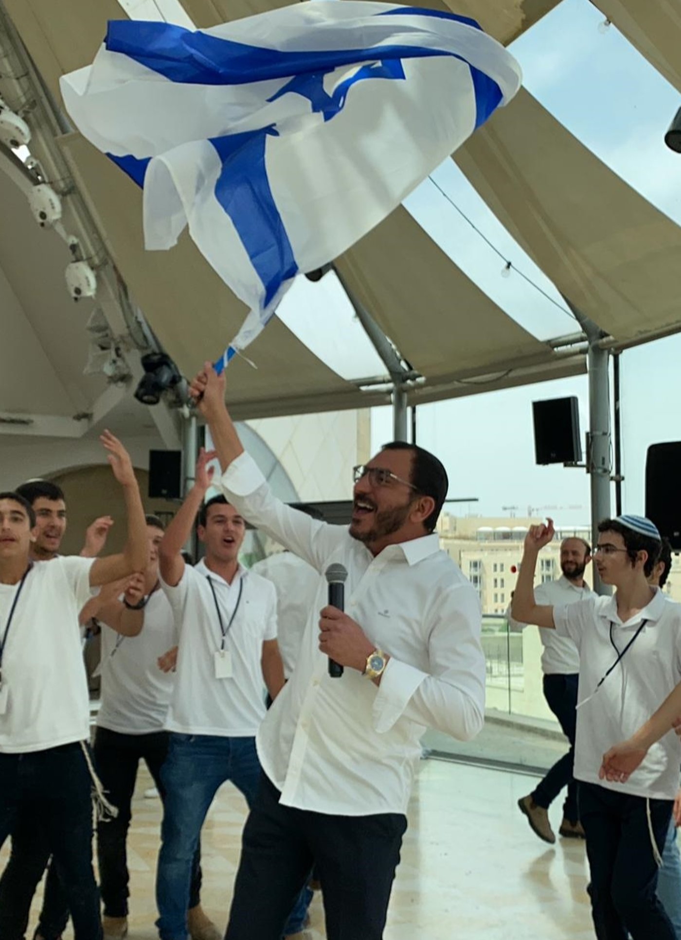 זופניק בכיכר • כל התמונות והנייעס של השבוע