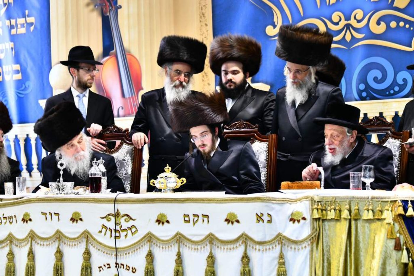 תיעוד: שמחת הברית לבנו של האדמו"ר מסאדיגורה