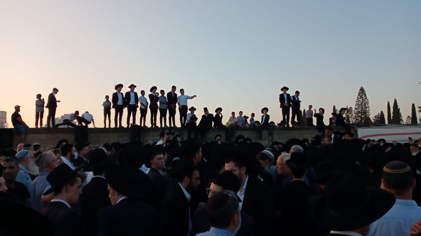 צוואת הגאון רבי שמחה קוק זצ"ל: "אַהֲבָתִי לַיְּשִׁיבוֹת אַהֲבַת נֶפֶשׁ מַמָּשׁ"